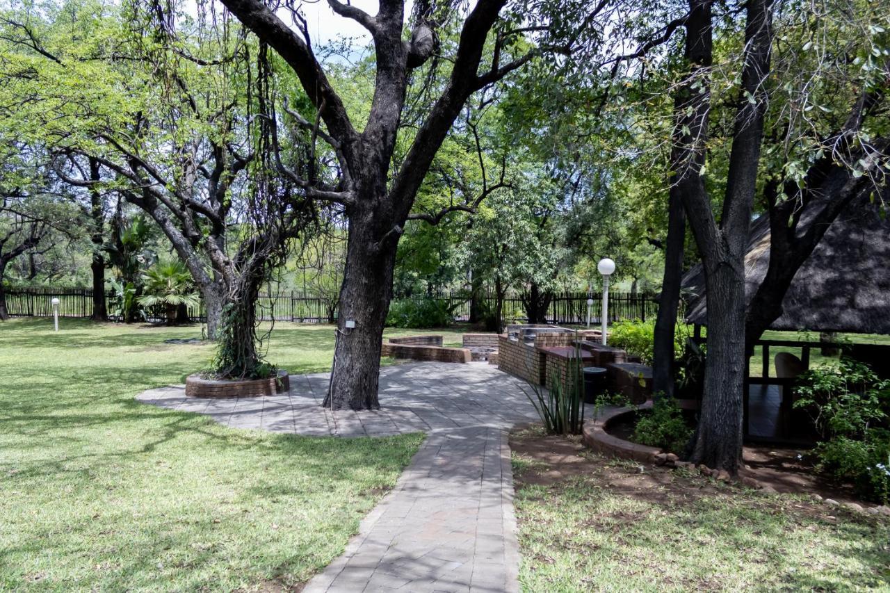 Sunbird Lodge Phalaborwa Exterior photo
